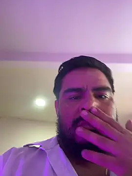 MichaelBear  online show from 01-09-26, 06:15