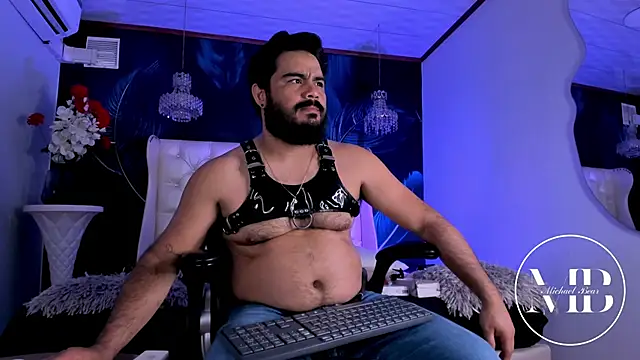 Snapshot of MichaelBear_ chatting on 02-08-26, 12:03 MichaelBear online show from 02-08-26, 12:03