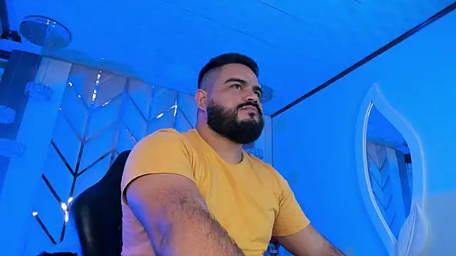 MichaelBear  online show from 02-25-25, 01:21