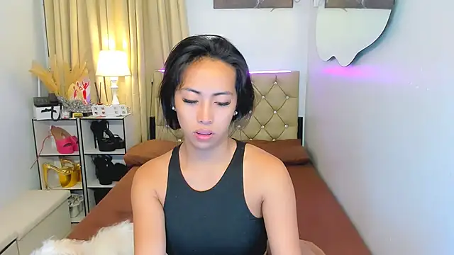 reighnempress online show from 03-14-25, 01:05