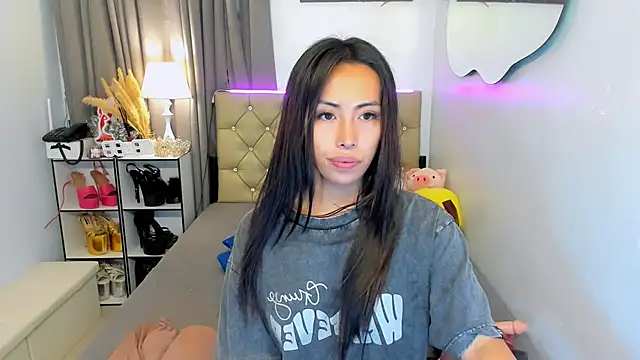 reighnempress online show from 03-22-25, 05:17