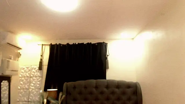 Snapshot of MISTRESS_OF_EVILCUMxx chatting on 09-18-25, 05:38 MISTRESS OF EVILCUMxx online show from 09-18-25, 05:38