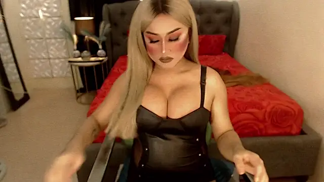 Snapshot of MISTRESS_OF_EVILCUMxx chatting on 09-12-25, 01:50 MISTRESS OF EVILCUMxx online show from 09-12-25, 01:50