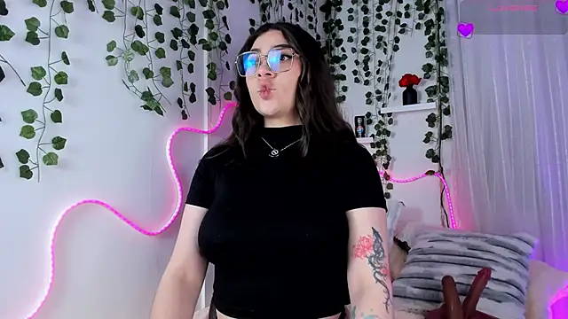 Samii Evans online show from 07-19-26, 06:11