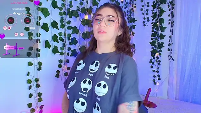 Samii Evans online show from 12-20-25, 01:41