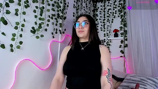 Samii Evans online show from 07-25-26, 04:42