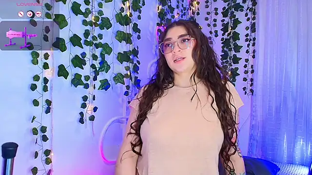 Samii Evans online show from 11-28-25, 07:41