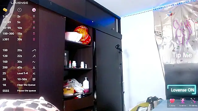 mussa hott online show from 11-12-25, 08:56