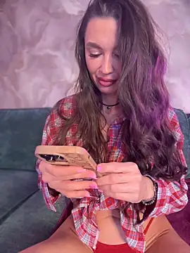 Emma Catt online show from 05-04-26, 03:32