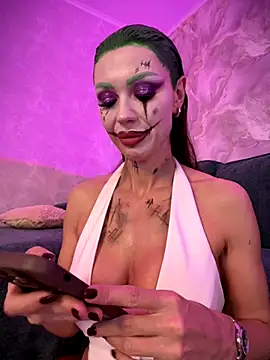 Snapshot of Emma_Catt chatting on 11-01-25, 02:51 Emma Catt online show from 11-01-25, 02:51