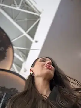 Snapshot of Emma_Catt chatting on 03-07-25, 06:24 Emma Catt online show from 03-07-25, 06:24