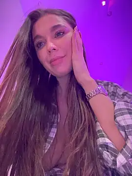 Snapshot of Emma_Catt chatting on 01-24-25, 06:25 Emma Catt online show from 01-24-25, 06:25