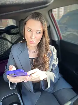 Snapshot of Emma_Catt chatting on 03-16-25, 03:25 Emma Catt online show from 03-16-25, 03:25