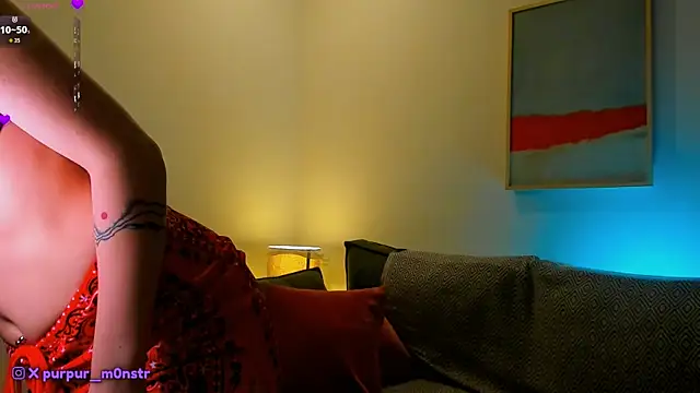 Snapshot of purpurmonstr chatting on 10-05-25, 07:37 purpurmonstr online show from 10-05-25, 07:37