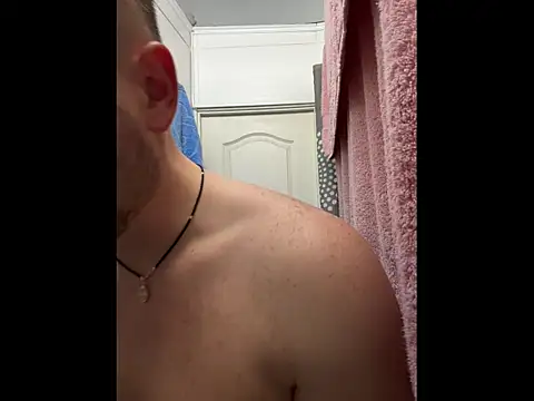 MartinBrandon online show from 06-11-26, 12:32
