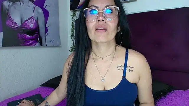 Snapshot of Tania_mature chatting on 07-18-26, 05:54 Tania mature online show from 07-18-26, 05:54