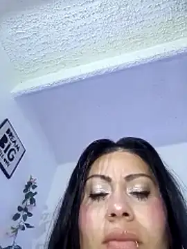 Tania mature online show from 03-25-26, 05:45