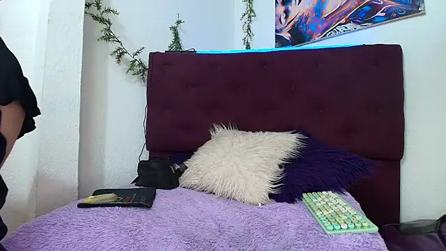 Tania mature online show from 11-28-25, 05:24