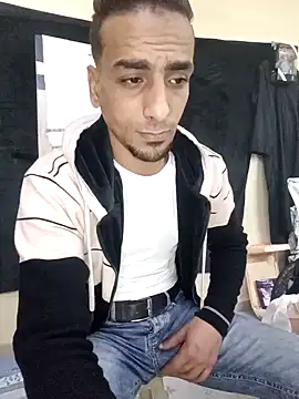 highguy online show from 12-24-24, 01:06