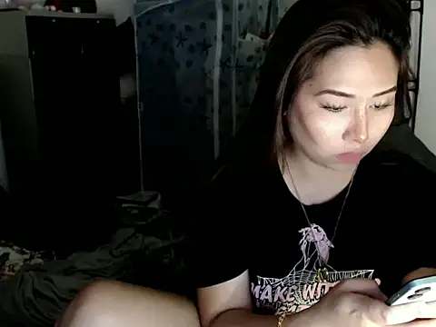 urqueendominant online show from 12-18-25, 05:01