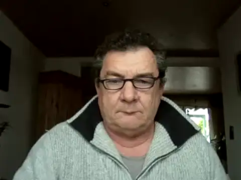 Nobbie444 online show from 11-24-25, 12:05