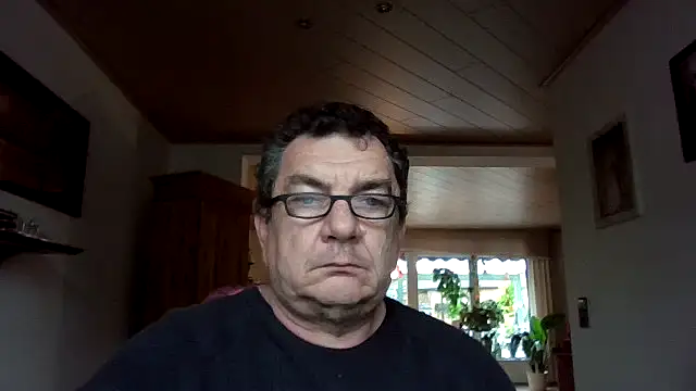 Nobbie444 online show from 11-15-25, 10:19