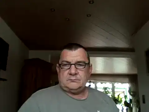 Nobbie444 online show from 05-17-26, 11:43