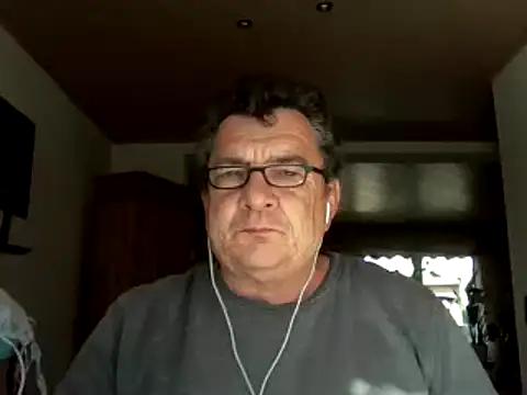 Nobbie444 online show from 04-23-26, 08:32