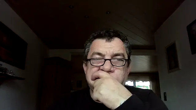 Snapshot of Nobbie444 chatting on 11-13-25, 10:41 Nobbie444 online show from 11-13-25, 10:41