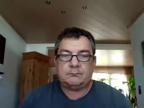 Snapshot of Nobbie444 chatting on 07-12-26, 02:07 Nobbie444 online show from 07-12-26, 02:07