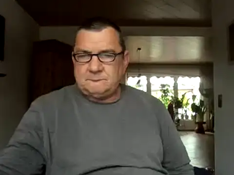 Nobbie444 online show from 05-16-26, 09:52