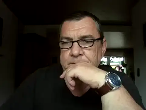 Snapshot of Nobbie444 chatting on 06-05-26, 10:10 Nobbie444 online show from 06-05-26, 10:10