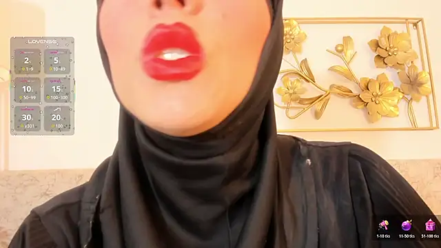 Snapshot of hanajameela chatting on 04-21-26, 12:01 hanajameela online show from 04-21-26, 12:01