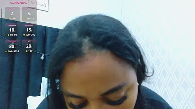 Snapshot of colombiamommy chatting on 10-17-25, 12:29 colombiamommy online show from 10-17-25, 12:29