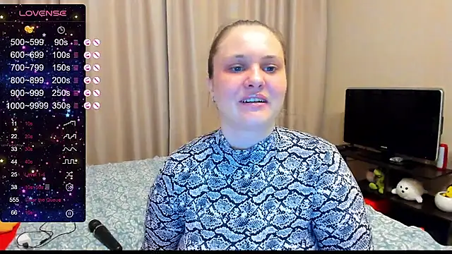 Snapshot of AlanaBrox chatting on 12-04-24, 11:41 AlanaBrox online show from 12-04-24, 11:41