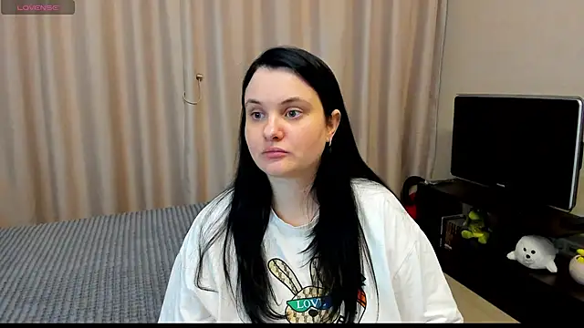 AlanaBrox online show from 05-17-26, 07:03