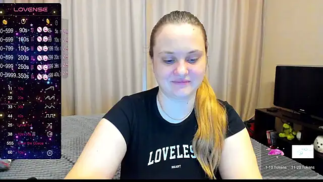 Snapshot of AlanaBrox chatting on 02-05-25, 11:12 AlanaBrox online show from 02-05-25, 11:12