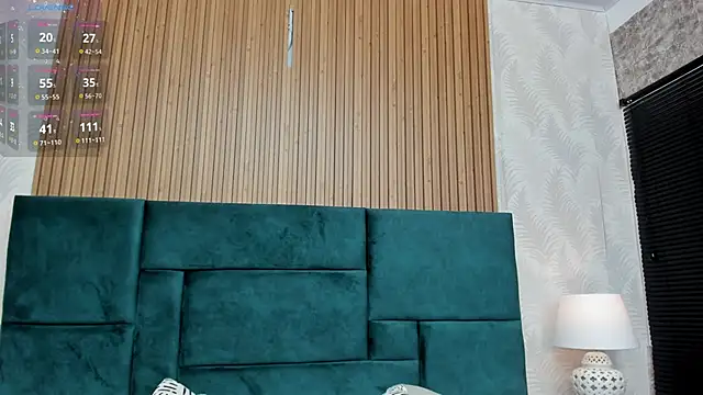 Kareena chopra online show from 11-21-25, 12:48