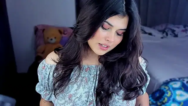 Alyaa s online show from 01-04-25, 04:12