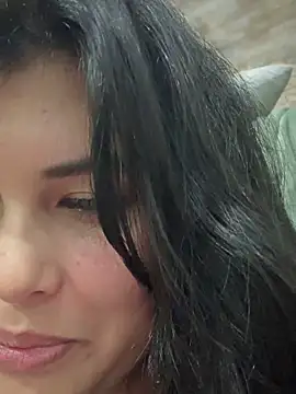 Alyaa s online show from 10-21-25, 04:45