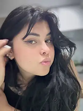 Alyaa s online show from 10-21-25, 11:26