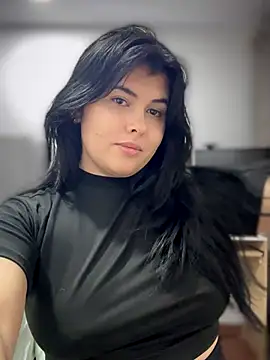 Alyaa s online show from 10-30-25, 02:10