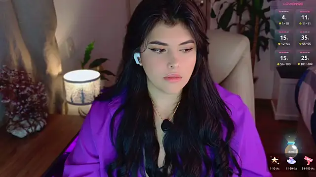 Alyaa s online show from 06-10-26, 01:51