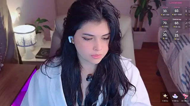 Alyaa s online show from 04-28-26, 02:27