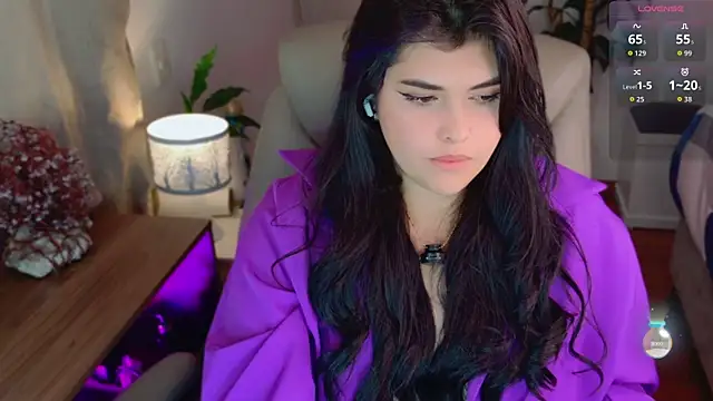 Alyaa s online show from 06-10-26, 01:56