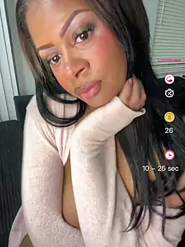 Snapshot of shawneebaby chatting on 06-23-26, 05:27 shawneebaby online show from 06-23-26, 05:27
