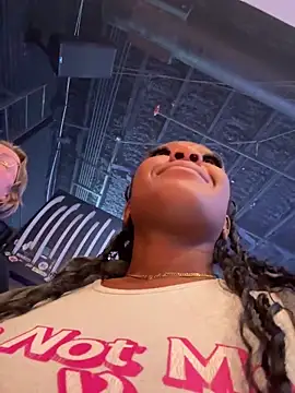 TilaTotti online show from 12-20-25, 08:06