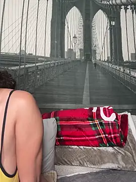 TilaTotti online show from 02-20-25, 01:03