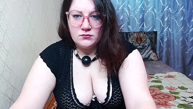 Sindy Jeniceee online show from 12-02-24, 07:31