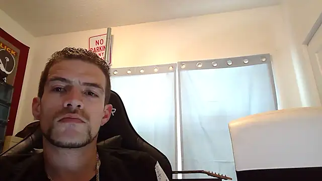 Snapshot of EdgingAllDay2CUM chatting on 02-25-25, 09:04 EdgingAllDay2CUM online show from 02-25-25, 09:04